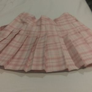 Firm's  Sangtree Pink Pleated Skirt